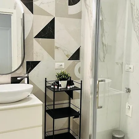 Leila's Forever - Apartament Bergamo
